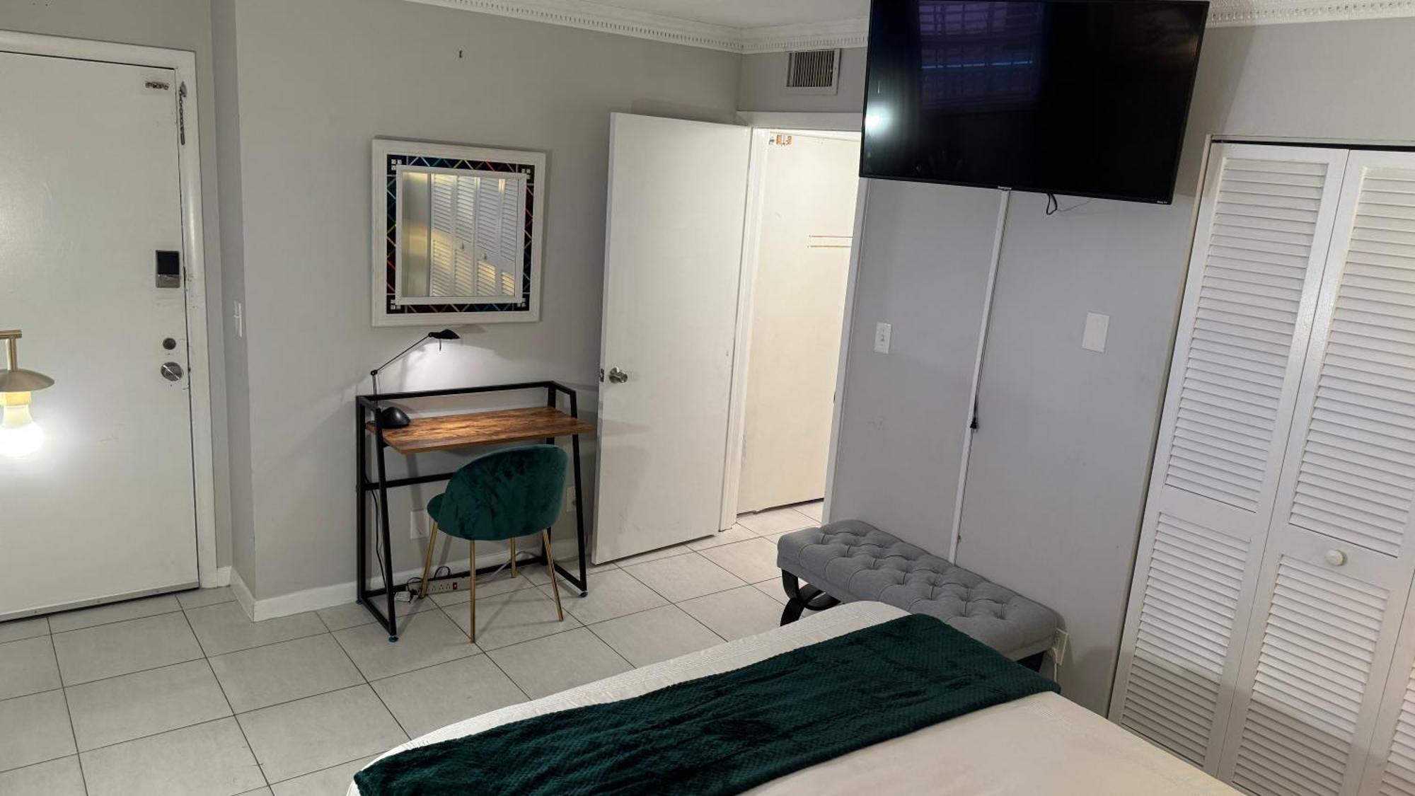 Fort Lauderdale Elegant Room Rental With Private Bath And Entrance Exteriör bild